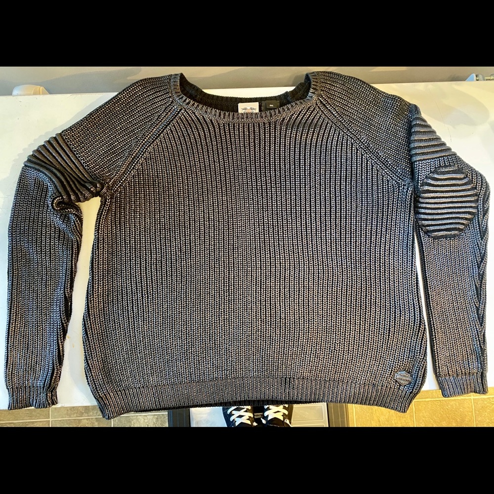 NWOT Stunning Harley-Davidson Silver Knit Sweater
